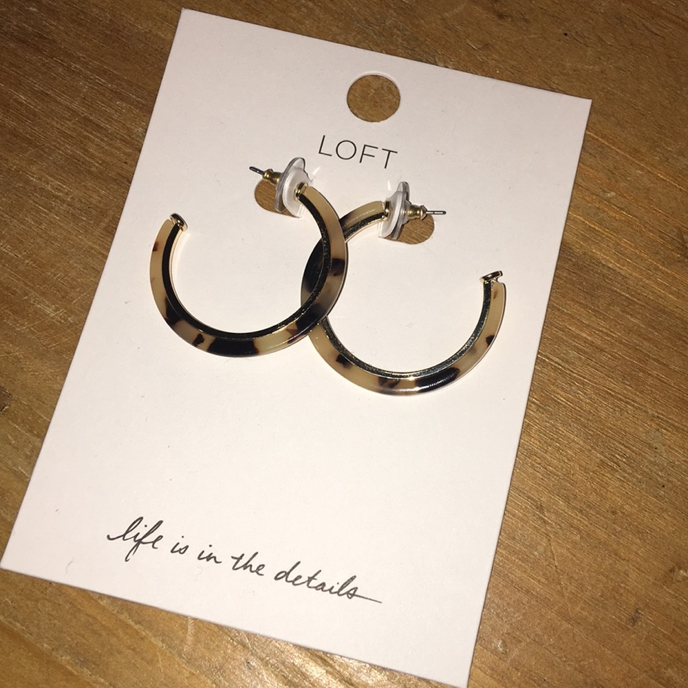 ⭐️LOFT⭐️ - Picture 2 of 5